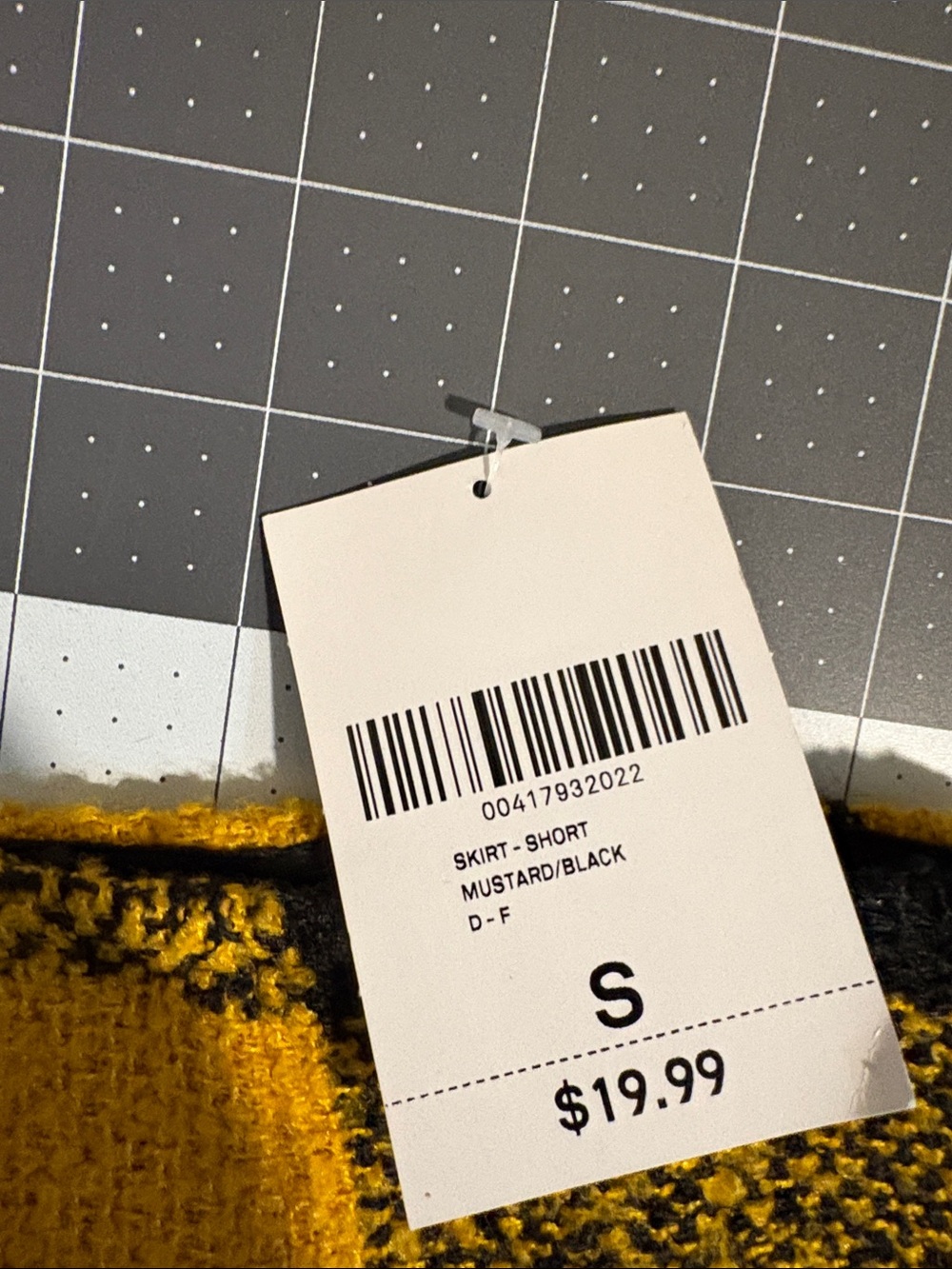 Forever 21 Black & Yellow Checkered Knit Mini Skirt - Picture 6 of 8